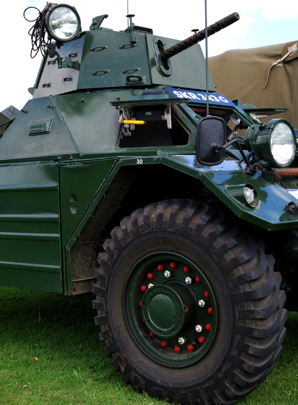 DoS 2010: - the Military Vehicle Display